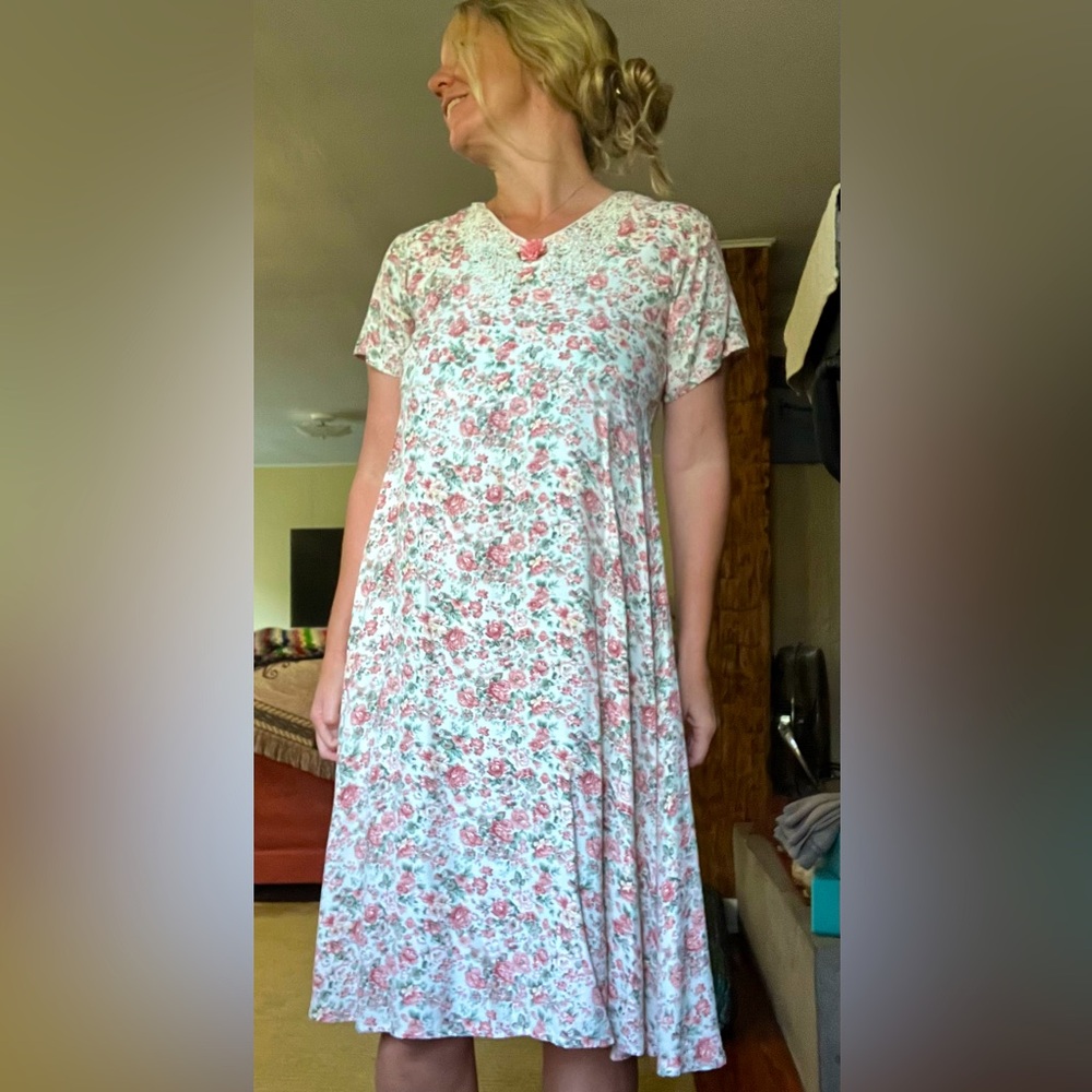 Handmade floral dress! Size small/medium